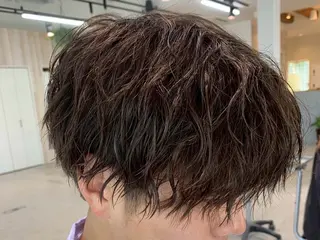 パーマ メンズ 若原 絃汰のヘアスタイル