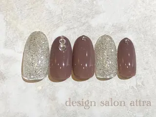 ネイル デザインサロン attra 本八幡店のネイルデザイン
