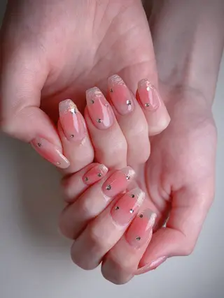 ネイル JINI NAIL所属・ジニ ネイルのネイルデザイン