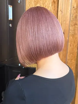 カラー まろみ暖色×ボブ ×chia🕯のヘアスタイル