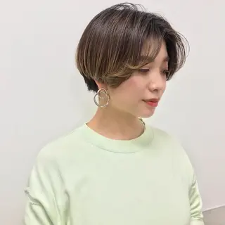 ショート カラー HARUNA🤍 大人ショートヘアのヘアスタイル