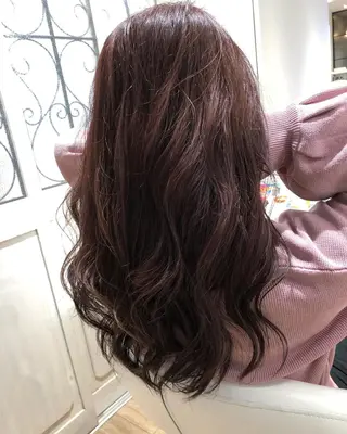 ミディアム カラー ブリーチ無し白髪ぼか し/艶髪/津嘉山のヘアスタイル