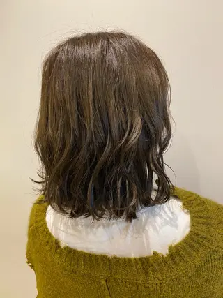 ミディアム カラー 艶髪🌿美髪 大塚礼乃【西荻窪】のヘアスタイル