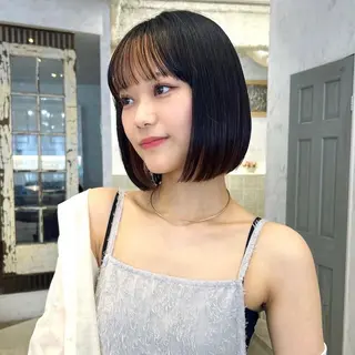 ミディアム 艶カラー/ボブ /似合わせ/田口愛那のヘアスタイル