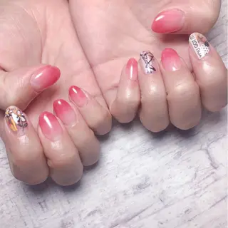 ネイル 個室ネイルサロンDolly Girl〜ドーリーガール〜所属・DollyGirl KYOKOのネイルデザイン