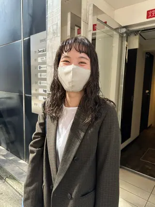 セミロング カラー パーマ soöze所属・sena/博多/ コテ巻き風パーマのヘアスタイル