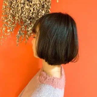 ショート カラー パーマ 房野 亜佑美のヘアスタイル