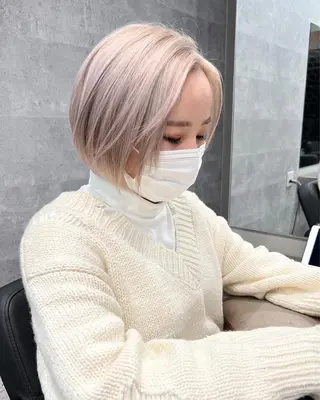 ショート カラー Via officialのヘアスタイル