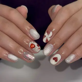 ネイル Sarina ⋆⭒˚ mavieのネイルデザイン