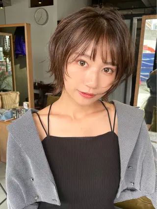 ショート カラー FERIA池田 田岡啓佑のヘアスタイル