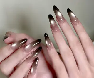 ネイル Pure&Rich Nailのネイルデザイン