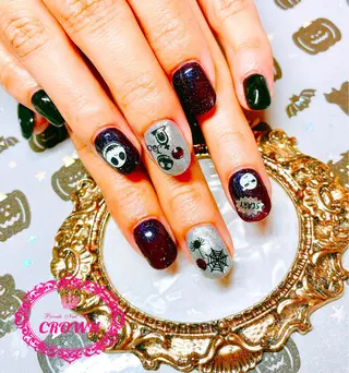 ネイル CROWN プライベートサロンのネイルデザイン