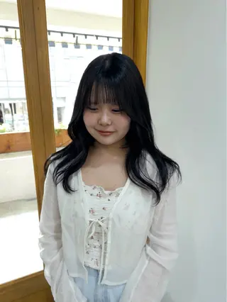 セミロング 【縮毛矯正＆髪質改善 特化】/川上 結愛のヘアスタイル