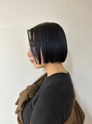 ショート カラー FavyS「フェイヴィーズ」所属・竹中 彩音のヘアスタイル