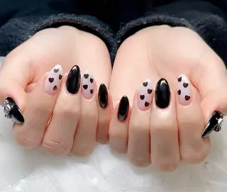 ネイル NiNa ビューティーサロン所属・Ni Naのネイルデザイン