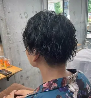 パーマ メンズ 穴原 優紀のヘアスタイル