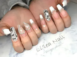 ネイル Li'leaNail AINAのネイルデザイン