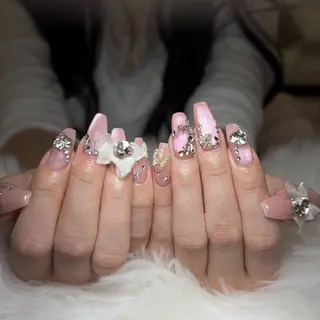 ネイル AKIKO NAILのネイルデザイン