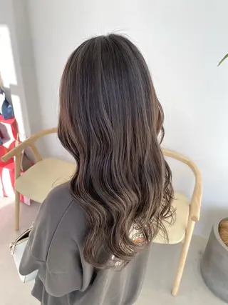 セミロング カラー シェアサロンR所属・川合 勇気のヘアスタイル