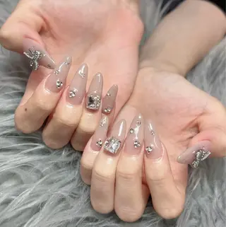 ネイル YK 美学院のネイルデザイン