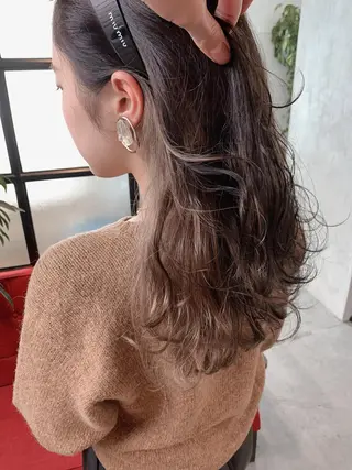 ロング カラー SAKURA 原宿所属・なかの たくみのヘアスタイル