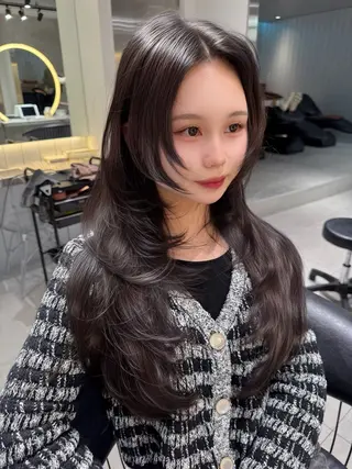 ロング ブリなしWカラー✨️ 髪質改善【タケル】のヘアスタイル