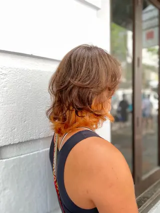 セミロング カラー Kana .のヘアスタイル