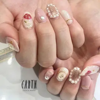 ネイル 佐藤 まりえのネイルデザイン