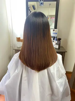 セミロング 是枝 さくらのヘアスタイル