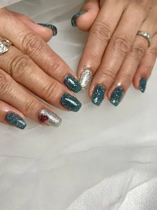 ネイル EmaNail 奈良橿原店所属・EmaNail 🧸Momokaのネイルデザイン