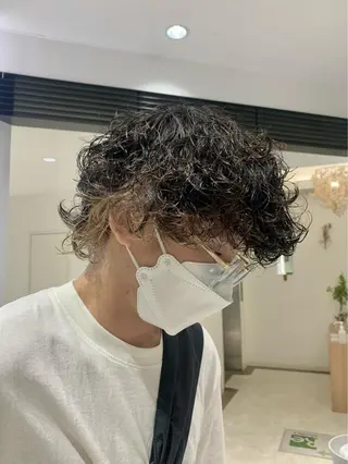 ショート カラー パーマ メンズ メンズカット・ パーマ🎈はなさかのヘアスタイル