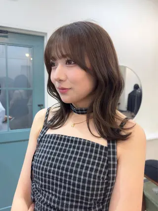 ミディアム カラー レイヤー/顔周り /いいぬまみかのヘアスタイル