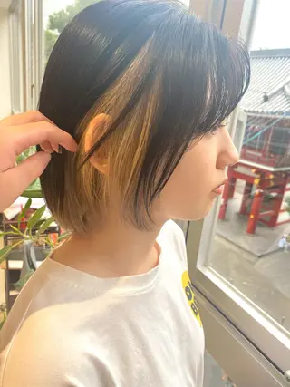 ミディアム カラー 鈴木 美紅のヘアスタイル