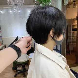 ショート カラー 🌱小顔魅せカット 透明感カラー/泉綺のヘアスタイル