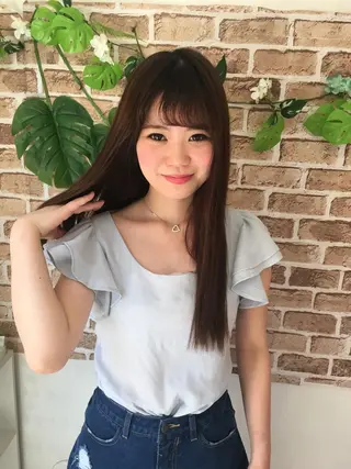 ロング ヘアアレンジ 毛穴改善/脱毛 ネイル 川上久仁子のエステ・リラクイメージ