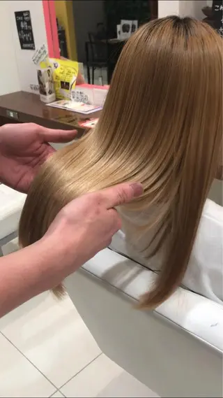 ロング カラー HOLON池袋所属・ウルフカット ハッシュカット/七海のヘアスタイル