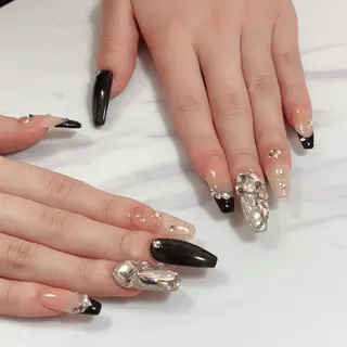 ネイル DEMAIN- 🌹のネイルデザイン