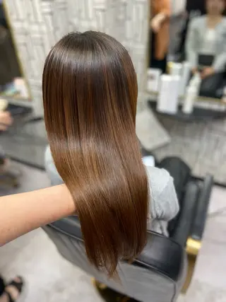 ロング 瀧下 唯のヘアスタイル