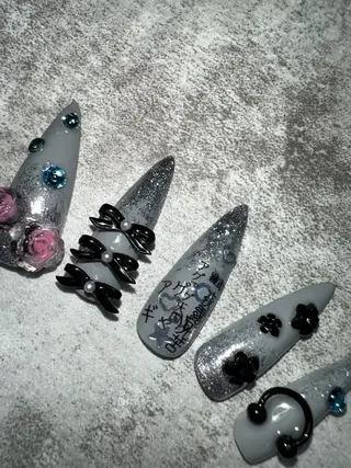 ネイル Lignal.liit【リグナルリット】所属・Lignalliit KANAKO🦭のネイルデザイン