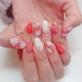 カラー ネイル Q Free nailsのネイルデザイン
