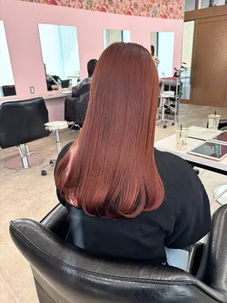 カラー MATTY azusaのヘアスタイル