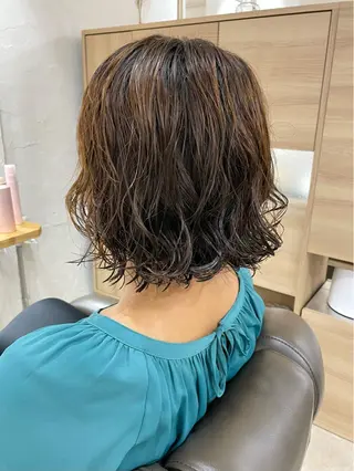 ショート カラー パーマ 銀座No.1髪質改善 縮毛矯正/本木のヘアスタイル