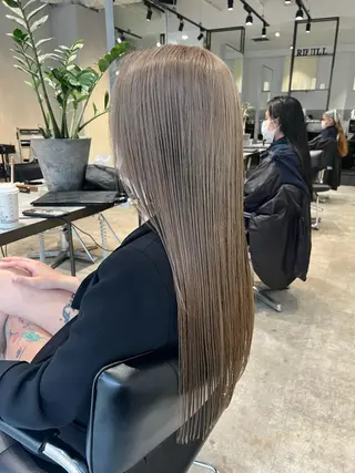 ロング カラー nishido ハイライト/海外ヘアのヘアスタイル