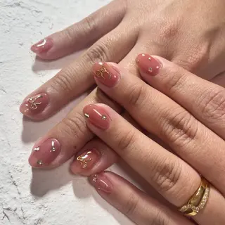 ネイル nail.gorin所属・吉村 優子のネイルデザイン