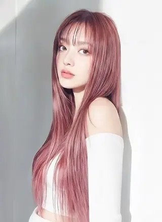 ロング カラー Telasu所属・gata gataのヘアスタイル