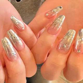 ネイル 佐藤 穂乃香のネイルデザイン