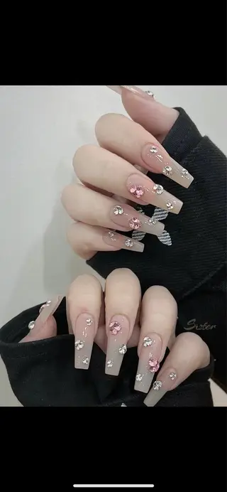 ネイル LULU Nail salonみどりのネイルデザイン