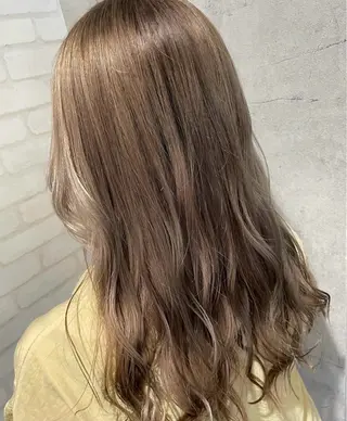 セミロング カラー ヘアアレンジ Aloa横浜所属・トップスタイリスト Shoyaのヘアスタイル