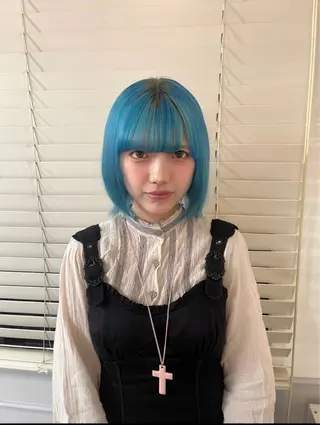 カラー 山浦 那奈のヘアスタイル