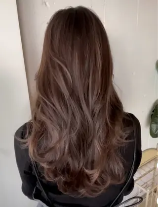 ロング カラー 大西 美羽のヘアスタイル